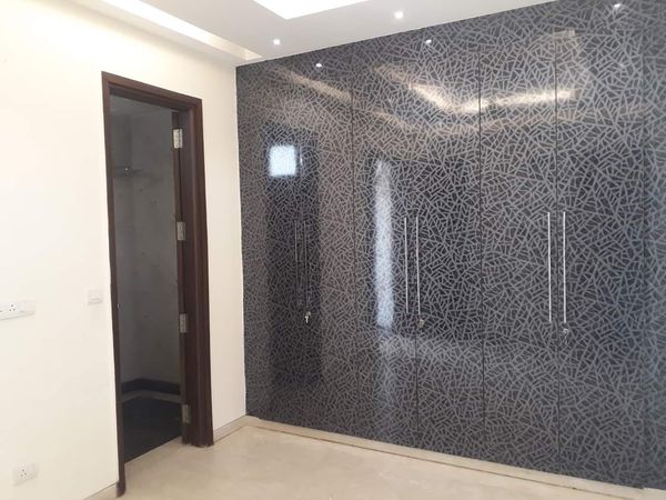 2BHK · Semi Furnished · Apartment