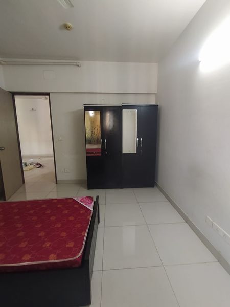 Single Room · Furnished · Apartment