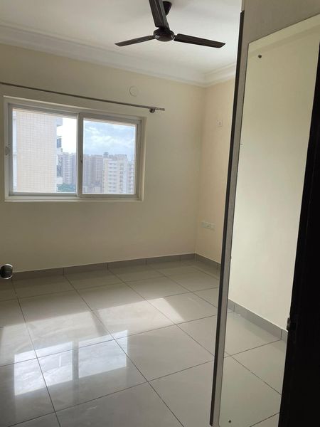 3BHK · Semi Furnished · Apartment