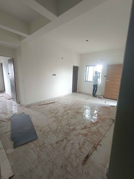 1BHK · Semi Furnished · Apartment