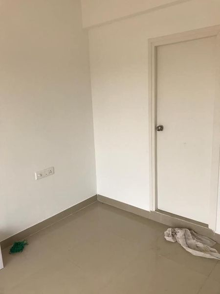 1BHK · Semi Furnished · Apartment