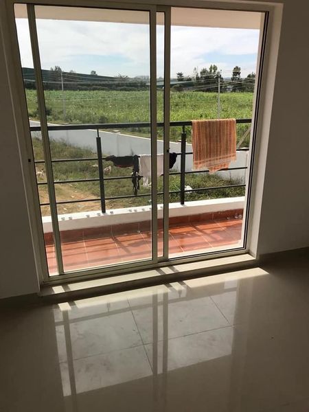 1BHK · Semi Furnished · Apartment