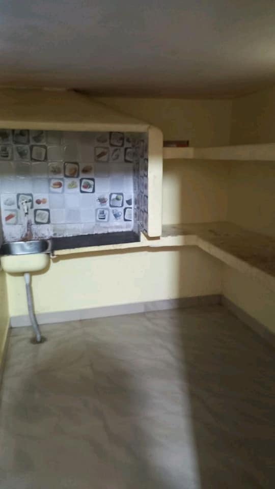 1BHK · Semi Furnished · Apartment