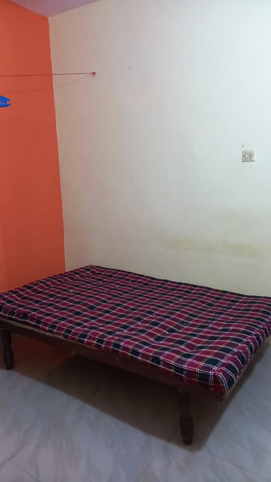 1BHK · Semi Furnished · Apartment