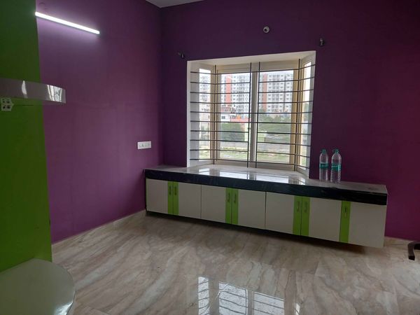 3BHK · Semi Furnished · Apartment