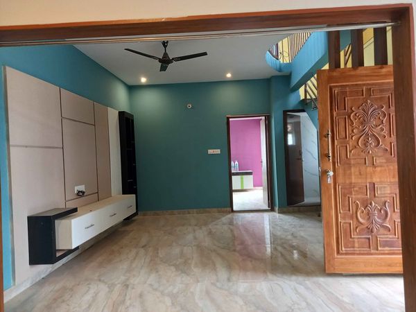 3BHK · Semi Furnished · Apartment
