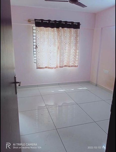 1BHK · Semi Furnished · Apartment