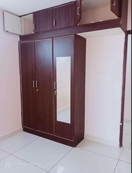1BHK · Semi Furnished · Apartment