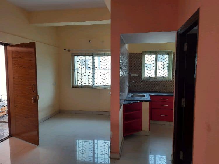 2BHK · Semi Furnished · Apartment