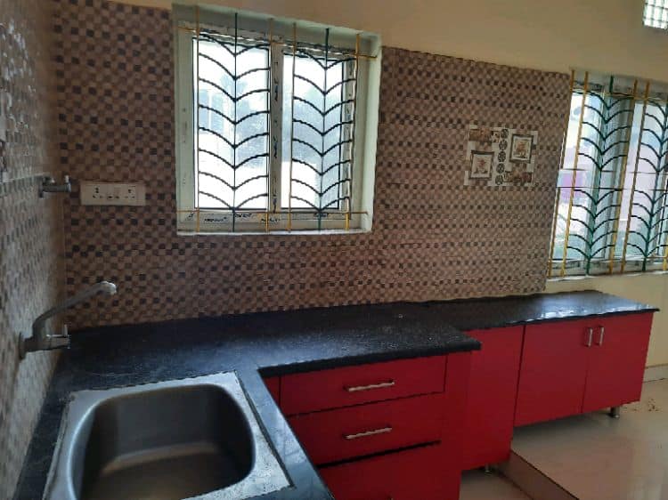 2BHK · Semi Furnished · Apartment