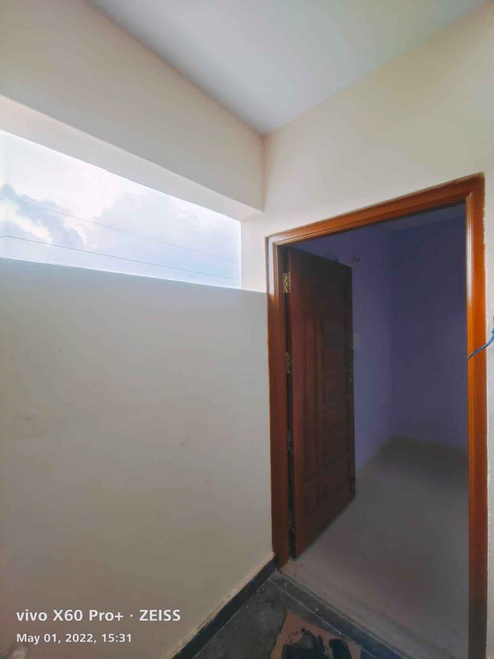 1BHK · Semi Furnished · Apartment