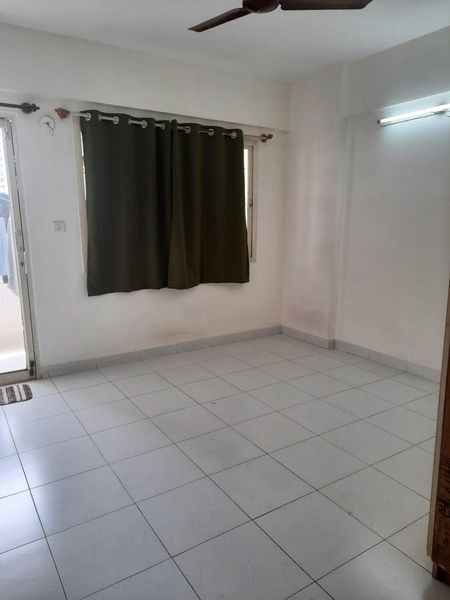 3BHK · Semi Furnished · Apartment