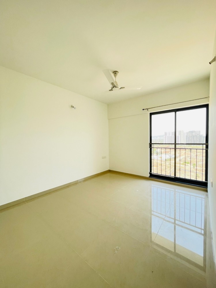 2BHK · Semi Furnished · Apartment