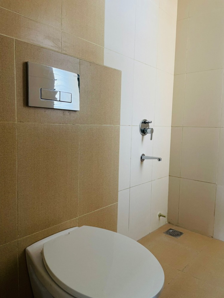 2BHK · Semi Furnished · Apartment