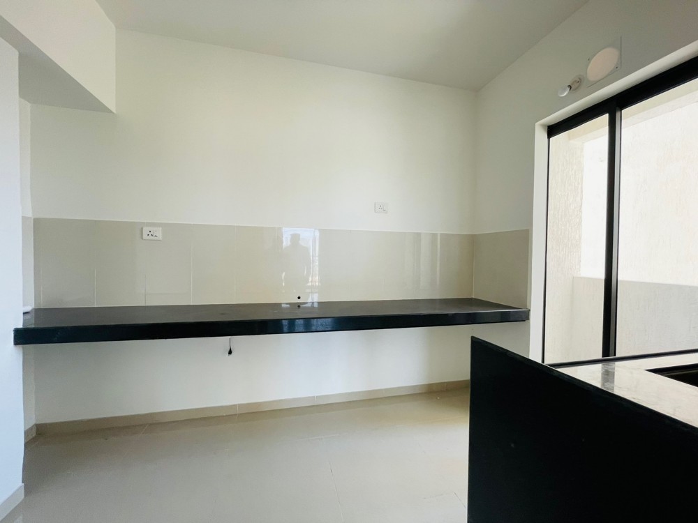 2BHK · Semi Furnished · Apartment