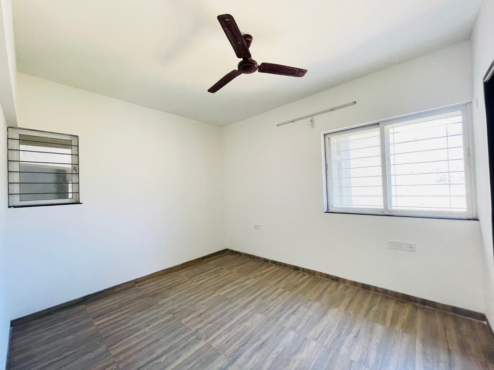 2BHK · Semi Furnished · Apartment