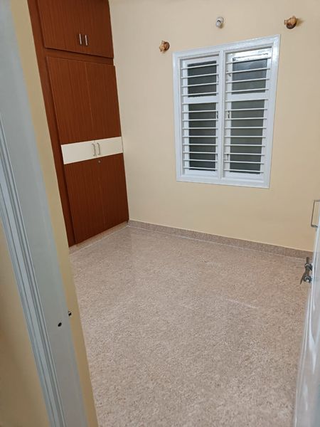 1BHK · Semi Furnished · Apartment