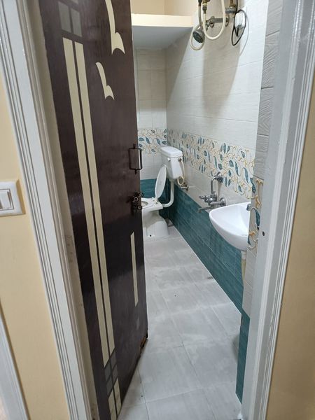 1BHK · Semi Furnished · Apartment