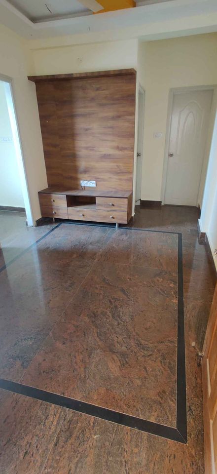 1BHK · Semi Furnished · Apartment