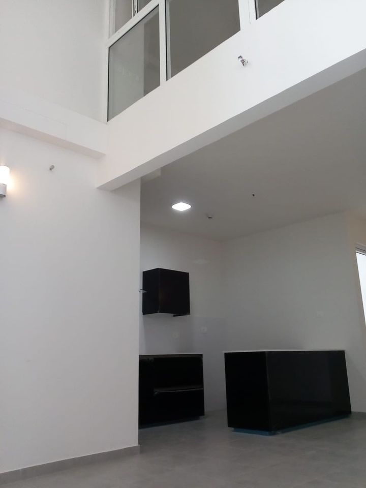 3BHK · Semi Furnished · Apartment