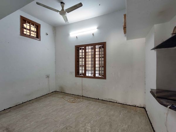 2BHK · Semi Furnished · Apartment