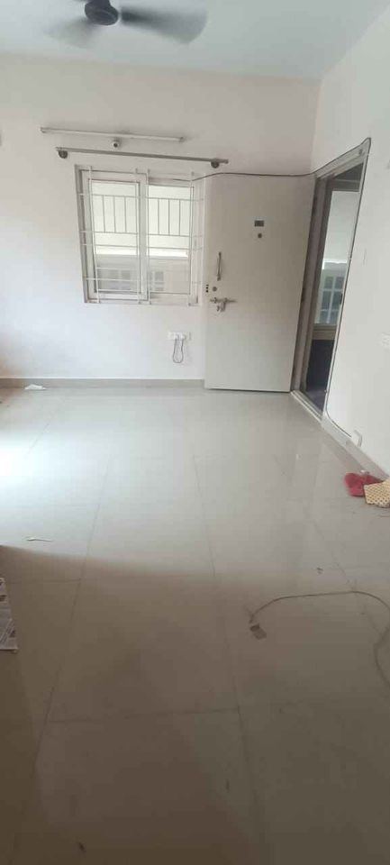 1BHK · Semi Furnished · Apartment