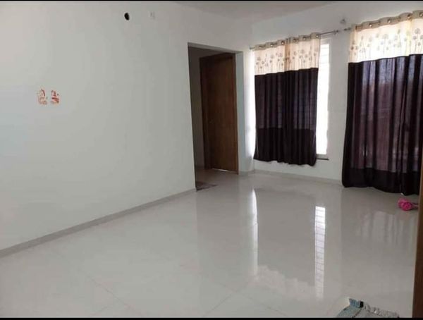 2BHK · Semi Furnished · Apartment