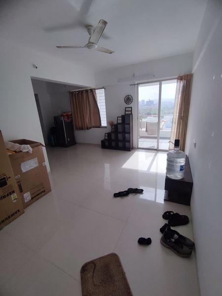 2BHK · Semi Furnished · Apartment