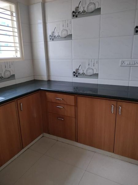 1BHK · Semi Furnished · Apartment