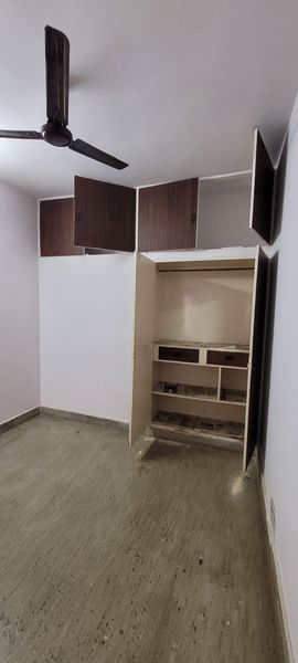 2BHK · Semi Furnished · Apartment