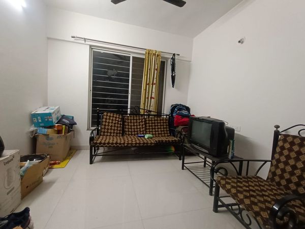 2BHK · Semi Furnished · Apartment