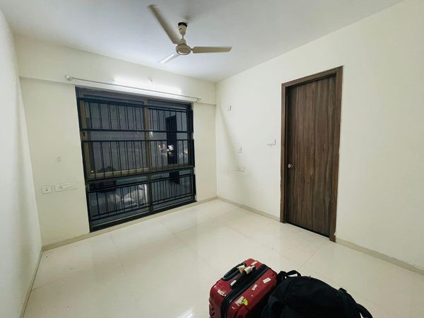 3BHK · Semi Furnished · Apartment