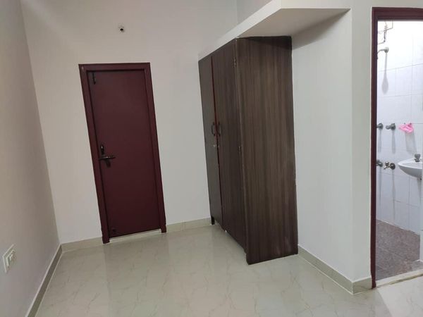 2BHK · Semi Furnished · Apartment