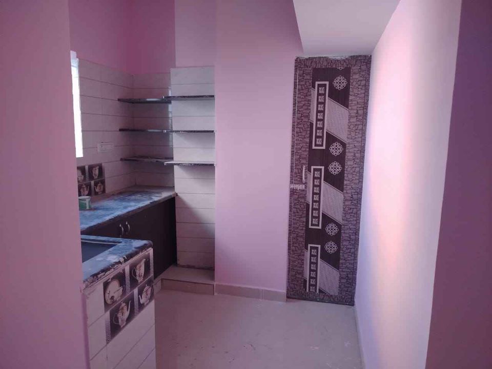 2BHK · Semi Furnished · Apartment