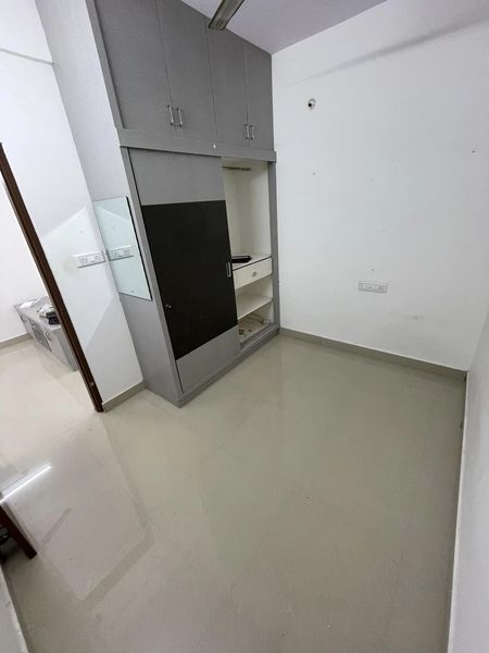 1BHK · Semi Furnished · Apartment