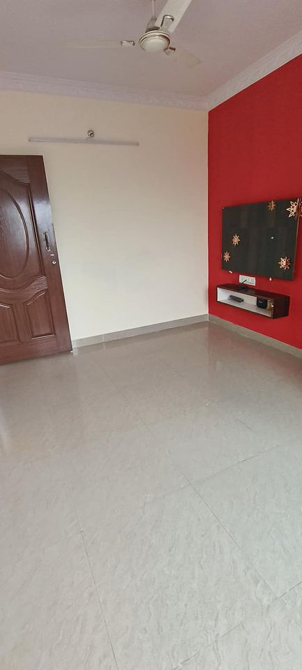 1BHK · Semi Furnished · Apartment