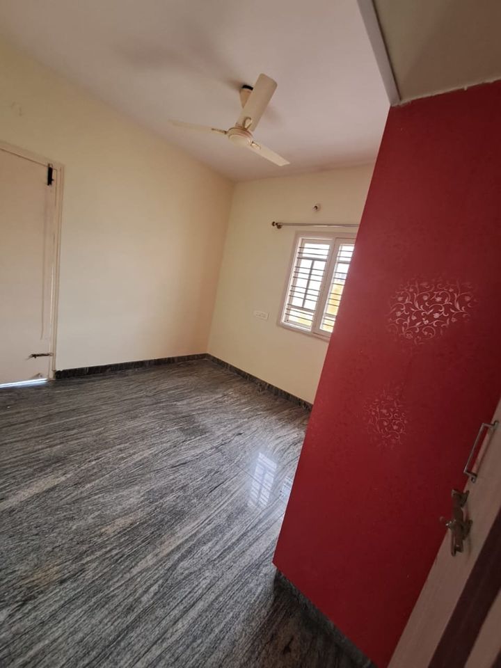 2BHK · Semi Furnished · Apartment