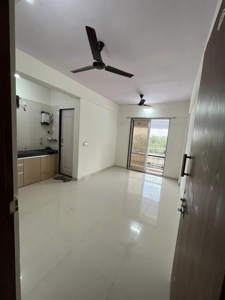 1RK · Semi Furnished · Apartment