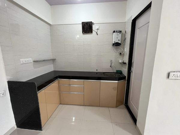 1RK · Semi Furnished · Apartment