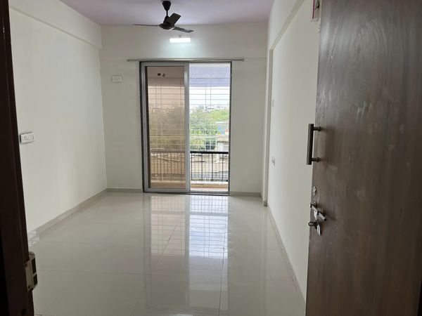 1RK · Semi Furnished · Apartment