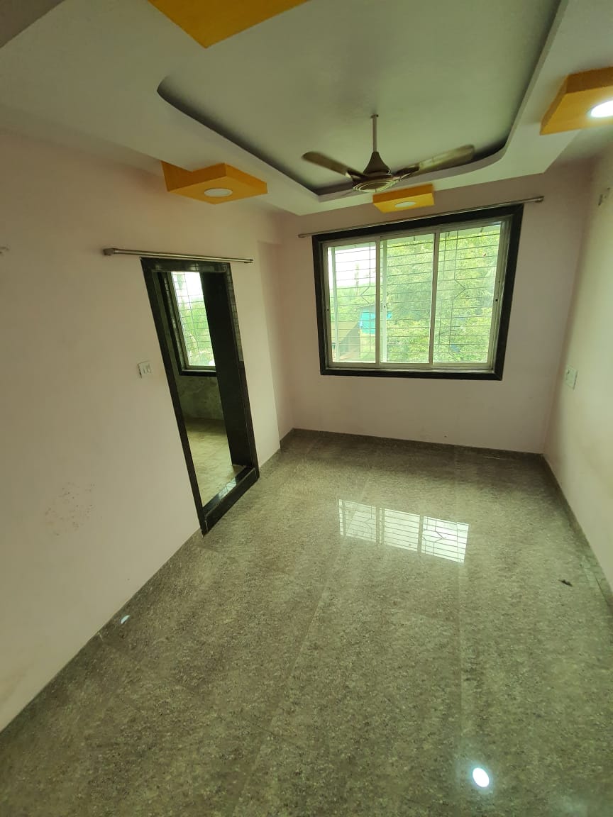 3BHK · Semi Furnished · Apartment