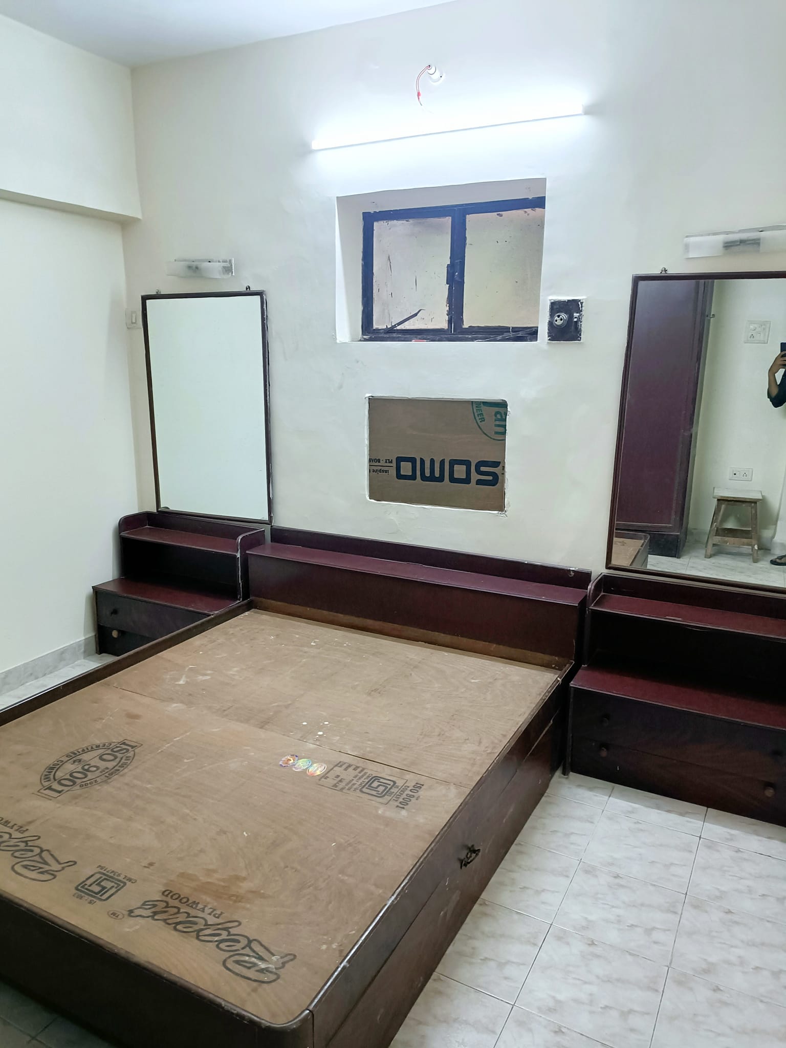 2BHK · Semi Furnished · Apartment