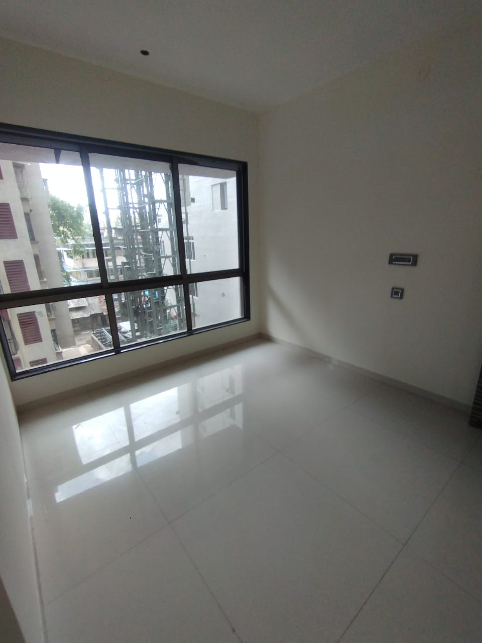 1BHK · Semi Furnished · Apartment