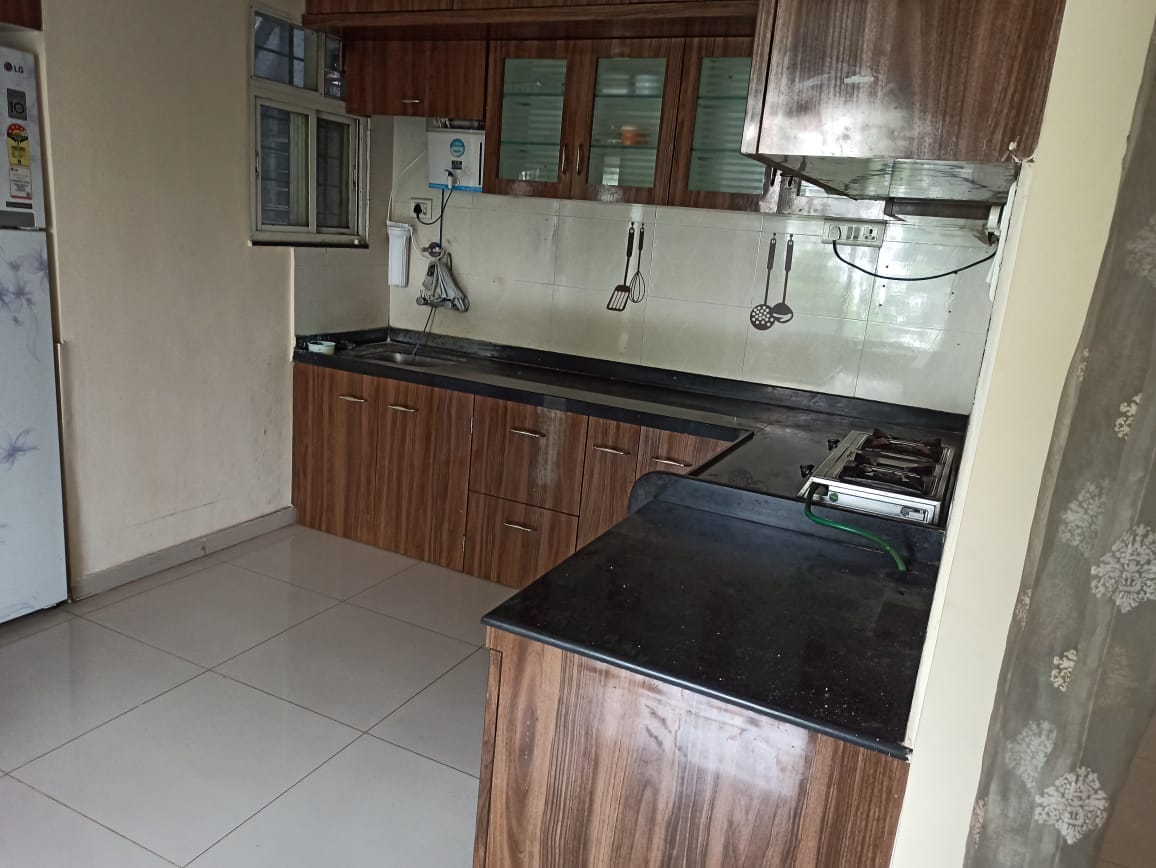 2BHK · Semi Furnished · Apartment