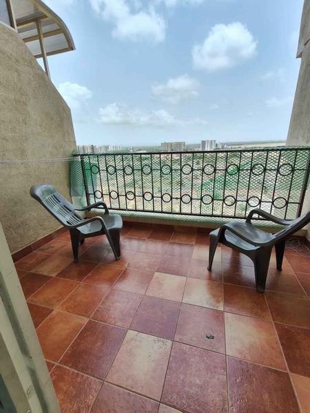 2BHK · Semi Furnished · Apartment