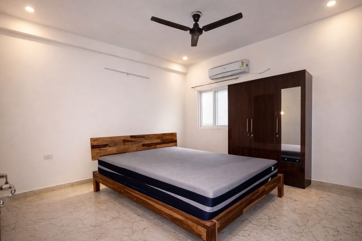 2BHK Furnished Builder Floor
