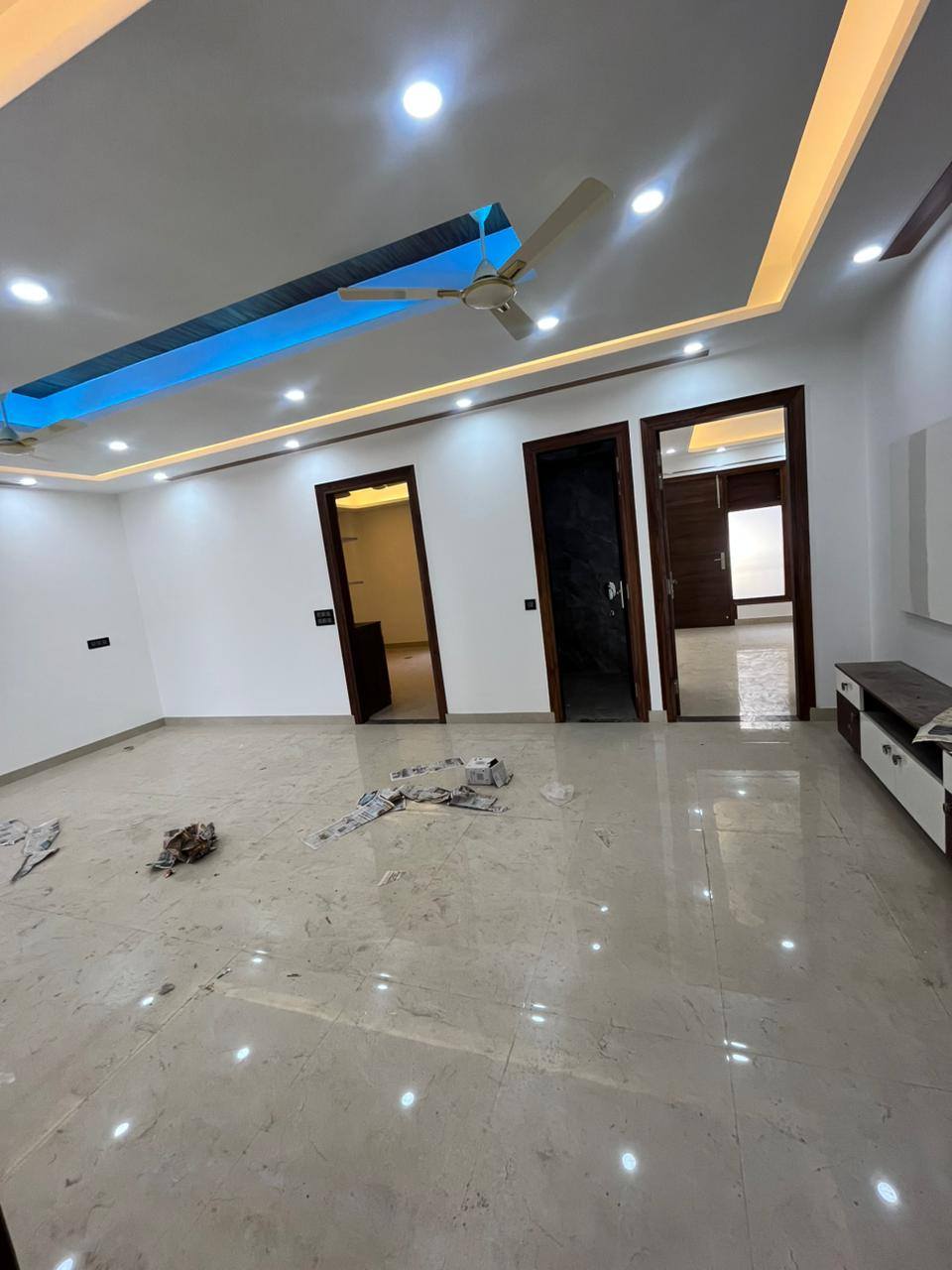 3BHK · Semi Furnished · Apartment