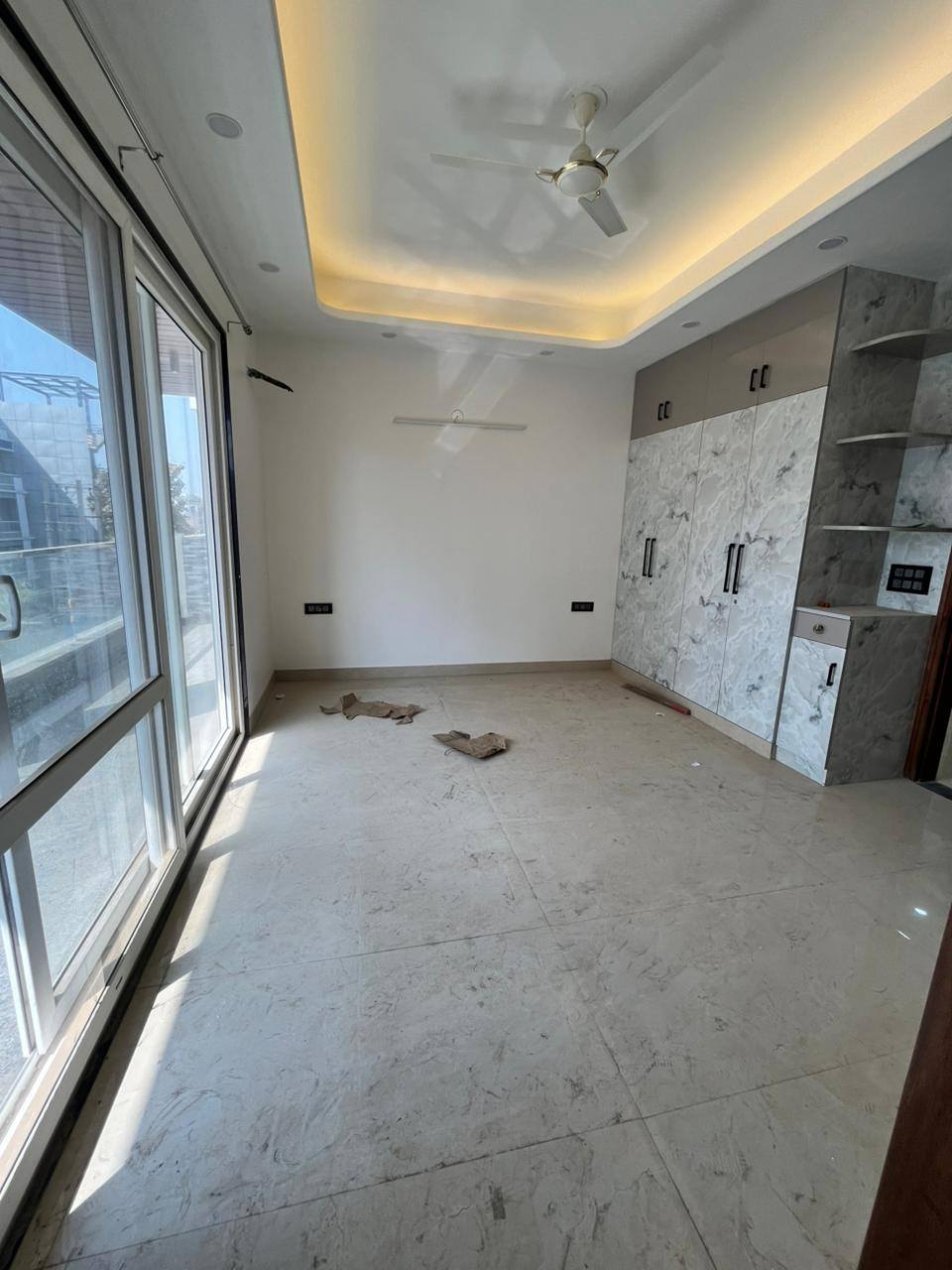 3BHK · Semi Furnished · Apartment
