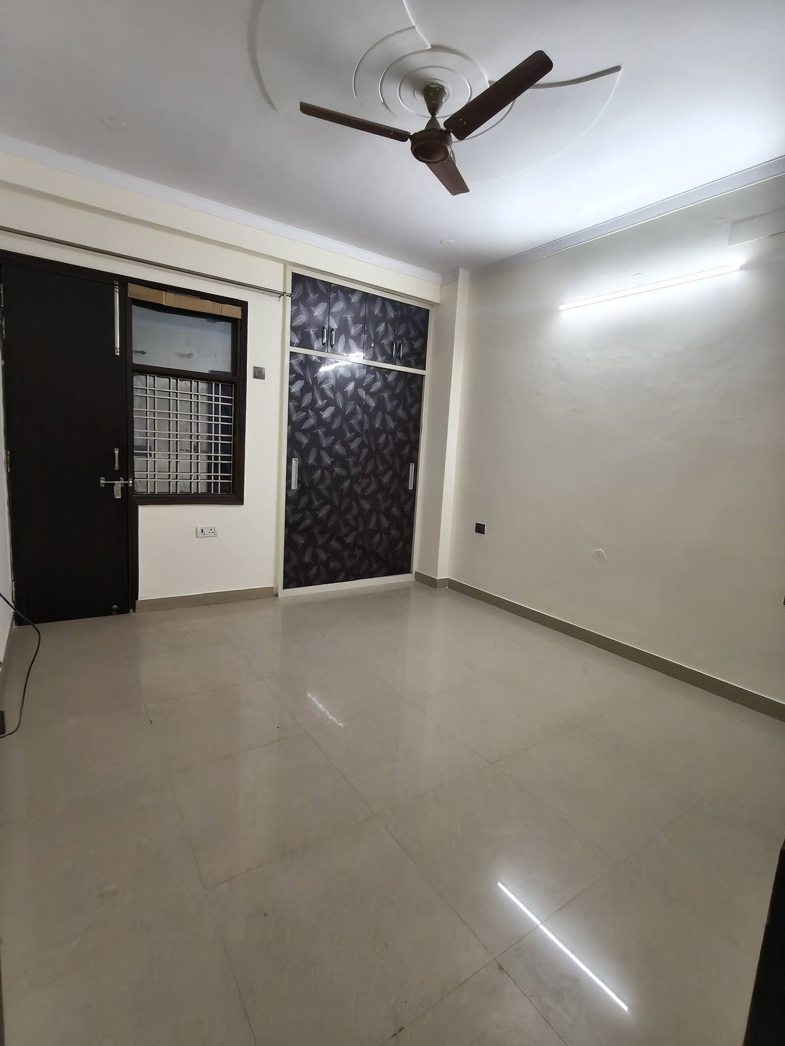 2BHK · Semi Furnished · Apartment