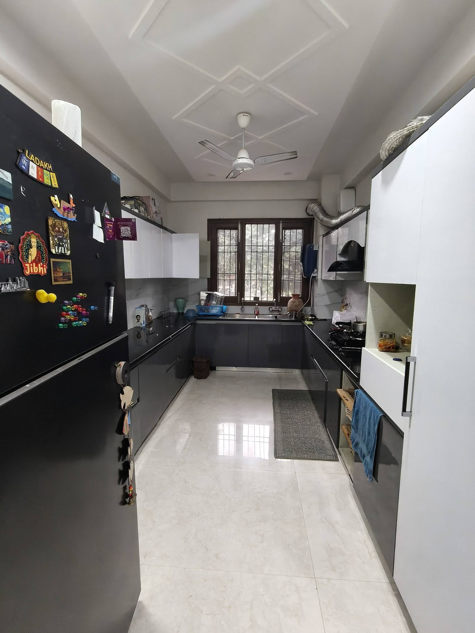 3BHK · Semi Furnished · Apartment